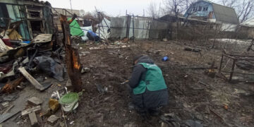 У Запоріжжі екоінспектори обстежили райони після обстрілів 29 січня – виявили забруднення та відібрано проби ґрунту | Новости Запорожья