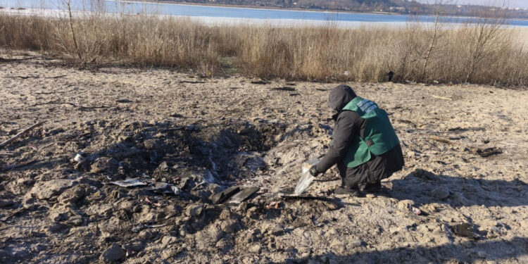 У Запоріжжі екологи зафіксували наслідки обстрілів 3 лютого  – у двох районах міста виявили шкоду довкіллю | Новости Запорожья