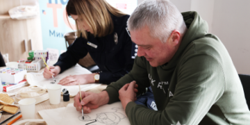 Відновлення через спілкування і творчість – у Миколаєві для поранених захисників-правоохоронців провели захід із психоемоційного розвантаження » Миколаївський Оглядач