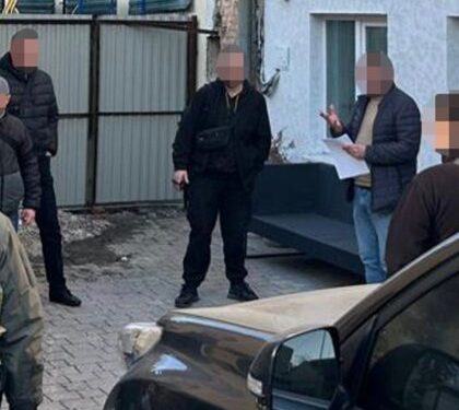 Двірник, водій та сантехнік: правоохоронці розповіли деталі фіктивного бронювання у Львові