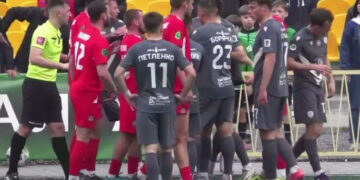 Гол на 90+10 хвилині та сутичка з персоналом: дика розвязка матчу Другої ліги у Вінниці