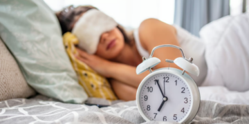 Хронічний брак сну підвищує ризик ожиріння та діабету — дослідження Пенсильванського університету – Экономика