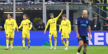 «Интер» сенсационно вылетел из Лиги чемпионов, проиграв  в плей-офф «Буде-Глимту»