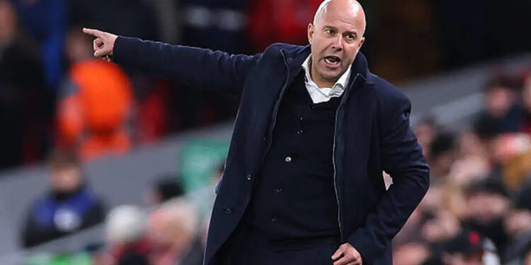 «Ливерпуль» поставил ультиматум Слоту: кто может стать заменой тренеру