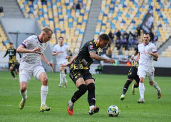 ЛНЗ продемонстрував характер і оформив шосту перемогу над «Рухом» в семи матчах