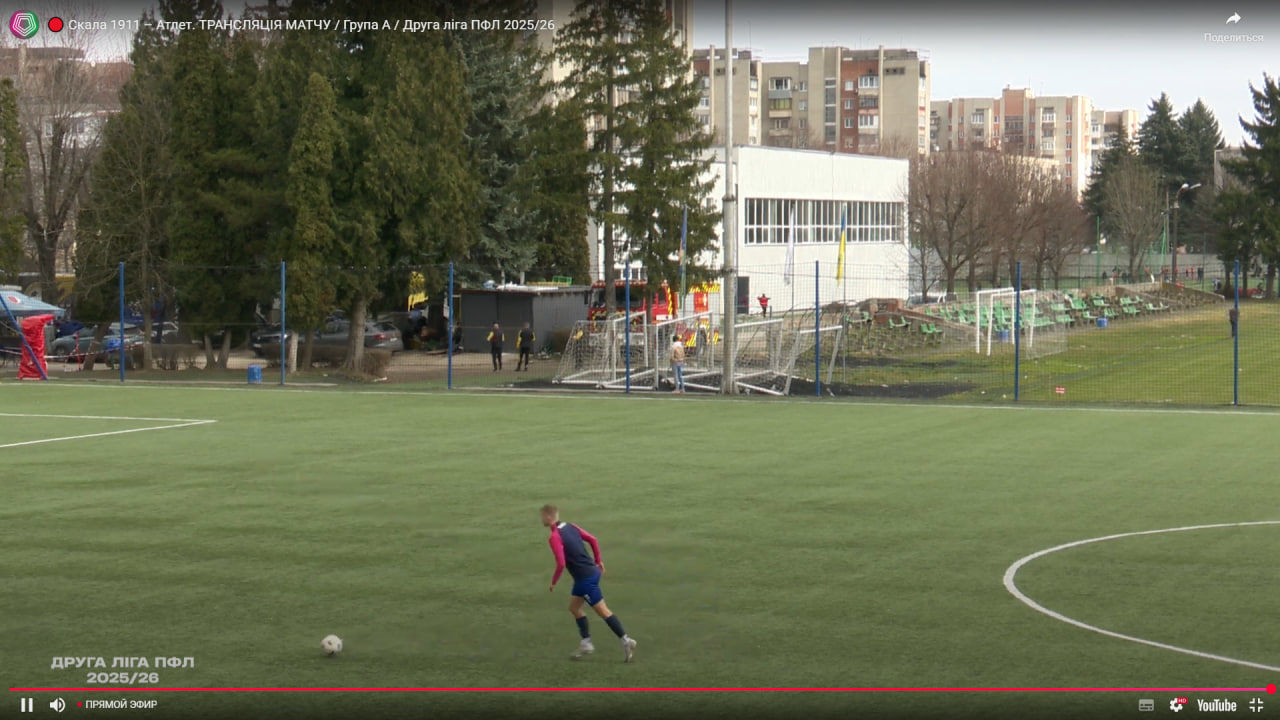 Матч Другої ліги розпочався пізніше - на полі були лише гравці однієї команди - Вторая лига - изображение 3 Матч Другої ліги розпочався пізніше - на полі були лише гравці однієї команди - изображение 3