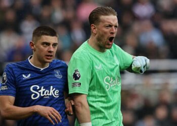 Миколенко помог «Эвертону» эффектно выиграть у «Челси»