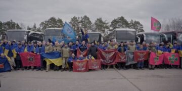 На Черкащину повернулися ще 12 захисників із полону