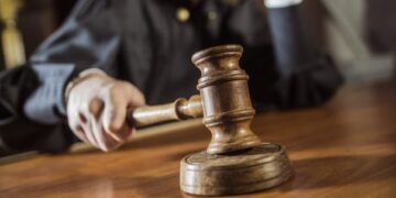 На Львівщині судили чоловіка, який намагався виїхати з України з болгарським паспортом