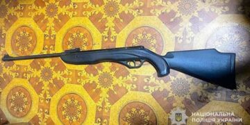 На Львівщині жінці оголосили підозру за вбивство сусідського собаки