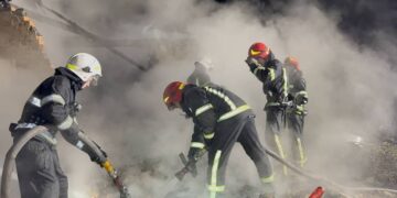 На Шепетівщині у пожежі загинули мати та троє дітей: дівчинка врятувалась (відео) —Хмельнитчина