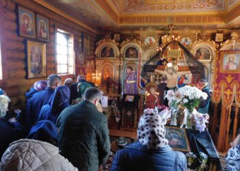 На Зарічненщині у колишньому храмі УПЦ вперше звершили богослужіння українською мовою