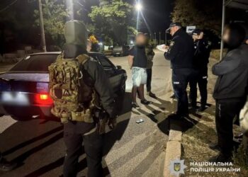 Налагодили збут психотропів із щомісячним мільйонним прибутком – у Миколаєві за доказами слідчих поліції судитимуть організовану групу наркоділків » Миколаївський Оглядач