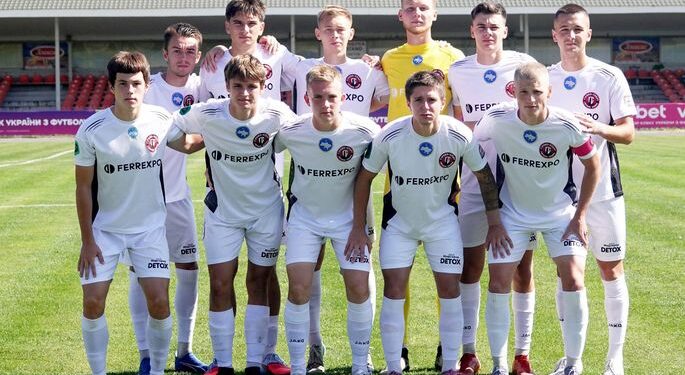 Не лише Ворскла. Один з аутсайдерів Другої ліги теж призупинив роботу основної та жіночої команди