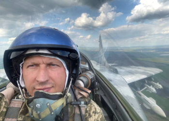 «Ніколи не вагався, якщо треба було летіти»: історія життя та подвигу полеглого полковника Повітряних сил Юрія Погорілого