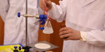 Нові лабораторії й техніка: у черкаському ліцеї триває масштабне оновлення навчального простору