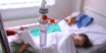 Проковтнув побутову хімію: у Львові лікарі врятували 3-річного хлопчика