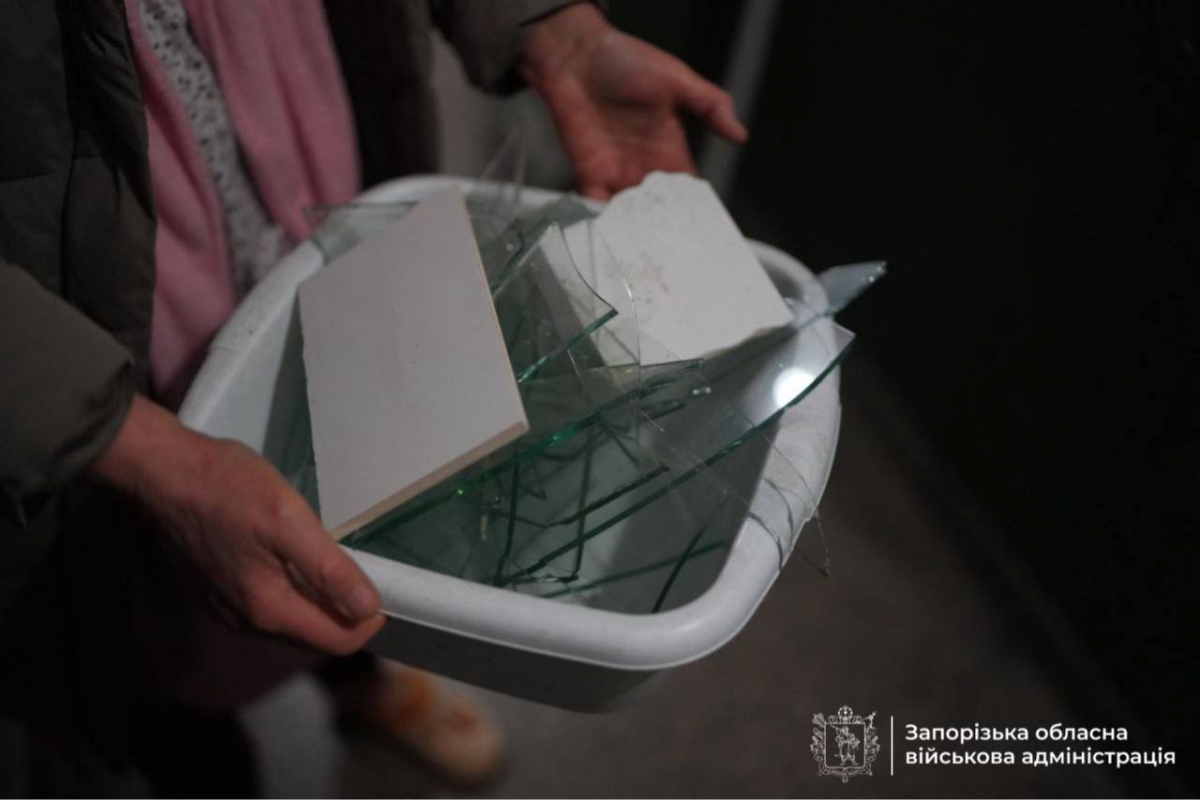 Нічний удар по Запоріжжю: росіяни поранили тримісячну дитину та пошкодили десятки квартир (фото)
