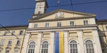 СБУ проводить обшуки у міській раді Львова