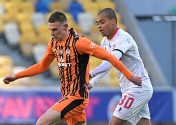 «Шахтер» дожал «Верес» и вышел в лидеры УПЛ