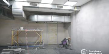 У 108-й гімназії Хортицького району Запоріжжя ремонтують велике укриття з ліфтом – коли відкриття | Новости Запорожья