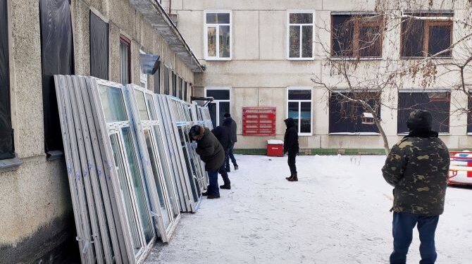У Каневі продовжують встановлювати вікна у закладах соціальної сфери — Новости Черкасс