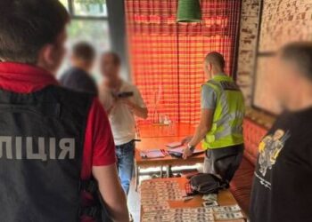 У Києві чиновник Міноборони продавав бронювання від мобілізації