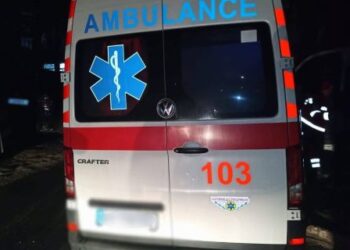 У Києві чоловік напав на медиків “швидкої”