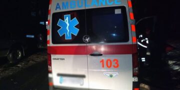 У Києві чоловік напав на медиків “швидкої”