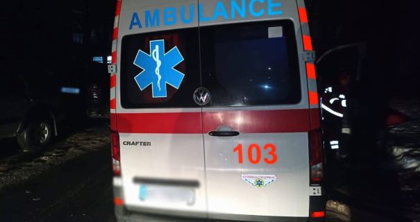 У Києві чоловік напав на медиків “швидкої”