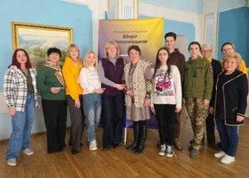 У межах ініціативи «Безбар’єрність» у Миколаєві навчали комунікації з військовими » Миколаївський Оглядач