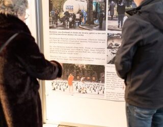 У німецькому Зіндельфінгені відкрили фотовиставку про життя українських громад під час війни » Миколаївський Оглядач