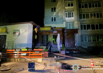 У Вараші внаслідок конфлікту чоловік побив знайомого, останній помер