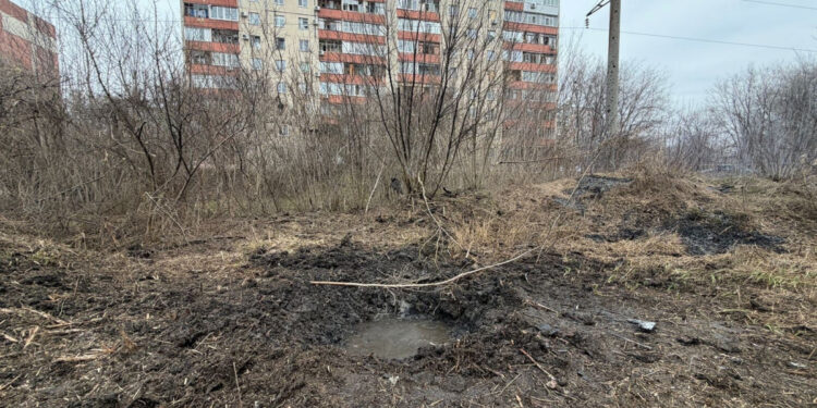 У Запоріжжі екологи обстежили місця ударів БпЛА 7 березня у Дніпровському районі – що виявили фахівці | Новости Запорожья