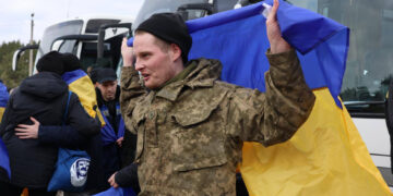 З російського полону повернули 300 військовослужбовців та двох цивільних українців