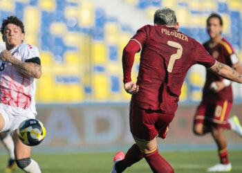 16 легіонерів з восьми клубів УПЛ їздили у збірні своїх країн у березні