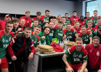 Дубль захисника. Локомотив – Діназ 2:0. Відеоогляд матчу