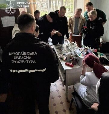 Фіктивна інвалідність за 11 тисяч доларів: у Миколаєві викрито групу медиків, які допомагали чоловікам уникати мобілізації » Миколаївський Оглядач