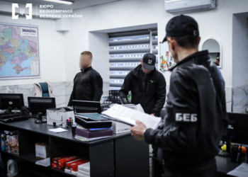 Масштабні обшуки: на Черкащині працювала мережа зі схемою ФОПів