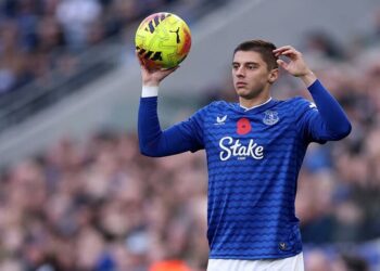 Миколенко может получить новый контракт от «Эвертона»