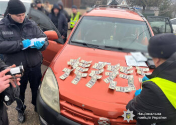 На Івано-Франківщині судитимуть організаторів схеми незаконного переправлення чоловіків за кордон