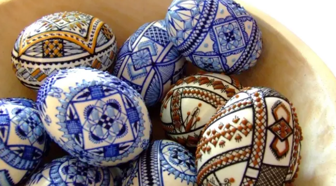 Писанки з гербами ЄС: в Івано-Франківську презентують унікальну виставку