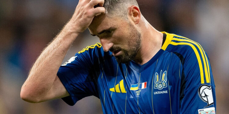 Сборная Украины потеряла место в рейтинге ФИФА после вылета из плей-офф раунда на ЧМ-2026