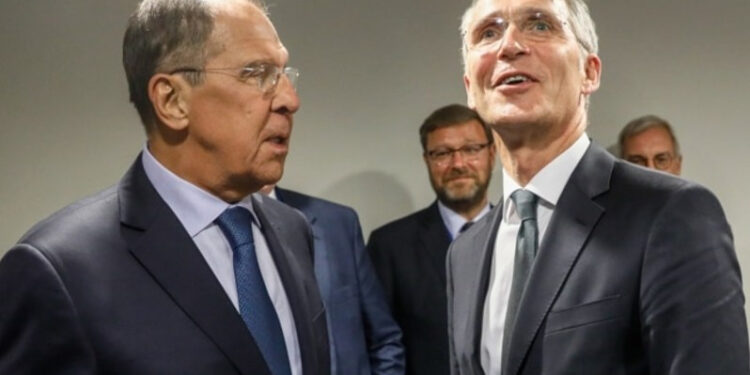 Сенсаційні зізнання екскерівника НАТО щодо плану здачі України та країн колишнього «радянського блоку» під вплив Росії