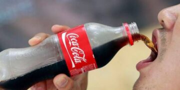 У Києві п’яний кур’єр випив колу прямо із замовлення клієнта