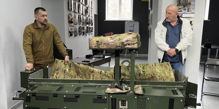 У Запоріжжі презентували НРК Терміт 2.0 – техніку передали батальйону безпілотних систем Звіробій 117-ї бригади | Новости Запорожья