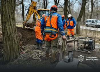 У Запоріжжі замінили понад 160 метрів водопровідних труб у шести районах міста | Новости Запорожья