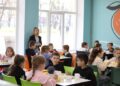 В Умані відкрили оновлену їдальню в одному із освітніх закладів