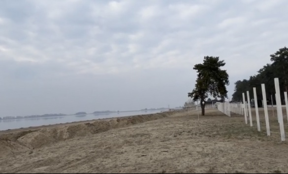 Вивезли гори сміття: яка ситуація на одному із черкаських пляжів