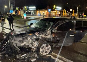 Зіткнення легковиків у Львові: постраждали пʼятеро людей